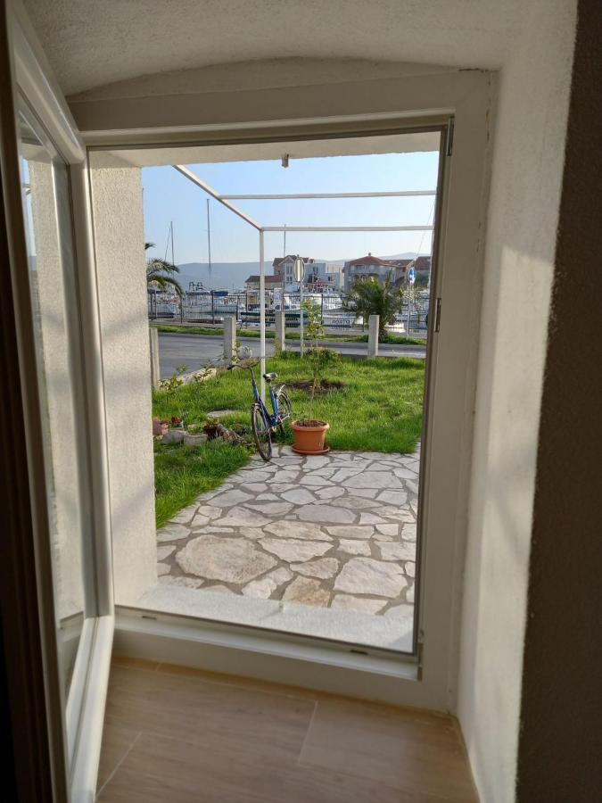 ティヴァトOld Marine Houseアパートメント エクステリア 写真